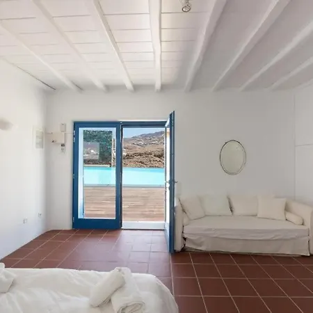 Mykonian Private 2 Bd With Private Pool